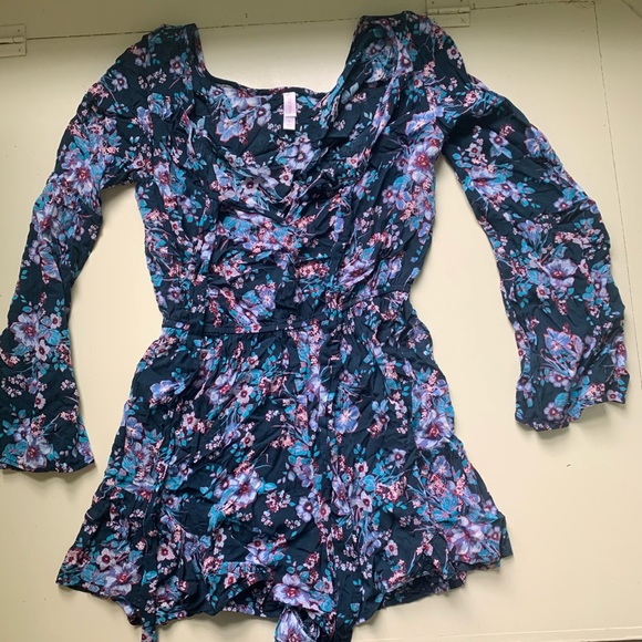 Floral Romper - Picture 3 of 3